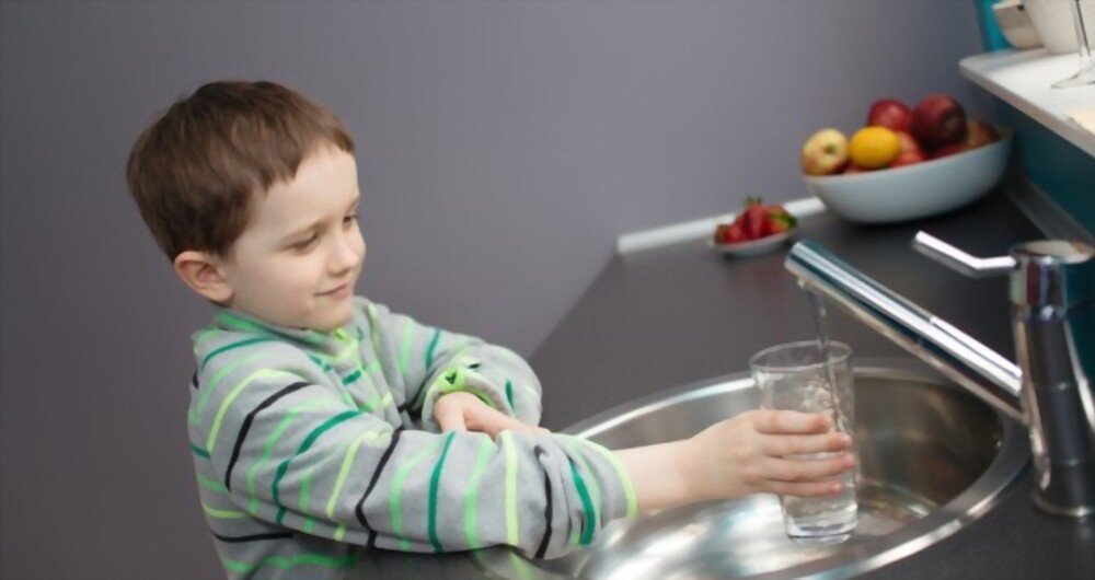 Why Should You Install a Kitchen Water Filter Why Should You Install a Kitchen Water Filter