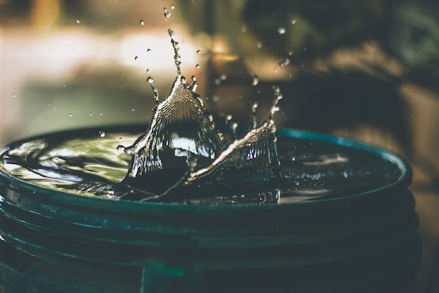 water splash from pump